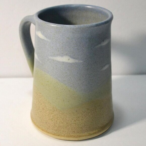 Vintage GK Pottery Set Of 3 Mugs Graduating Sizes Clouds In Sky Design Beach - Picture 5 of 9